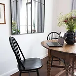 Premium 2-level On Rhine, Great Location Apartment Duisburg