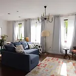 Premium 2-level On Rhine, Great Location Duisburg