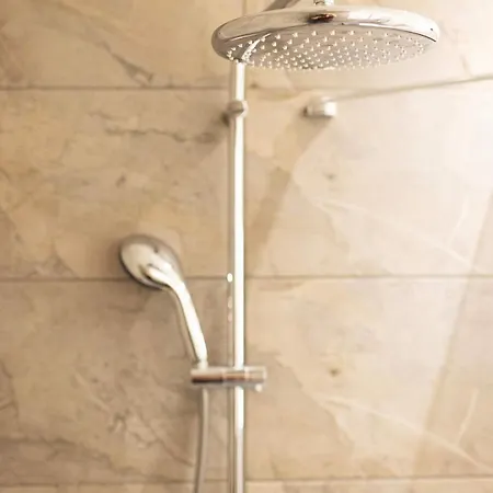 Premium 2-level On Rhine, Great Location * Duisburg