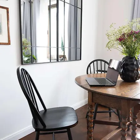 Premium 2-level On Rhine, Great Location شقة دوسبرغ