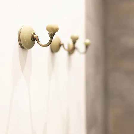 Premium 2-level On Rhine, Great Location *