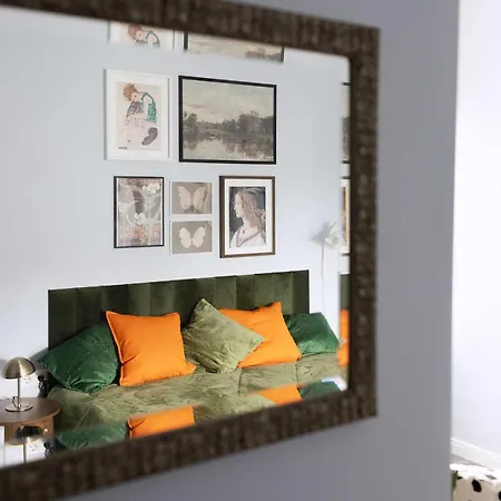 Premium 2-level On Rhine, Great Location