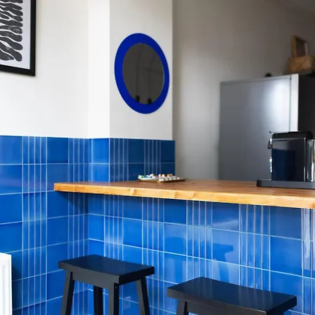 Premium 2-level On Rhine, Great Location