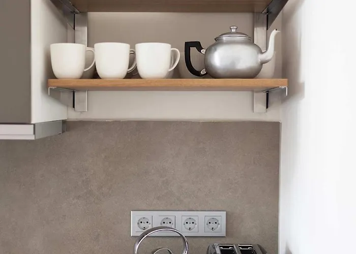 Premium 2-level On Rhine, Great Location