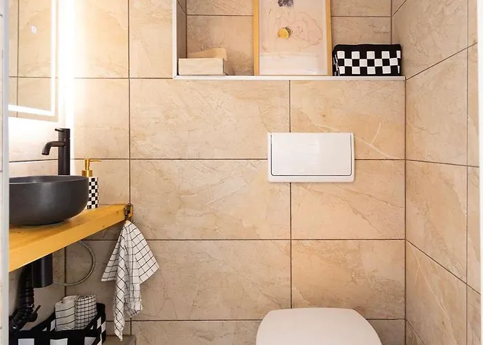 Premium 2-level On Rhine, Great Location Appartement Duisburg