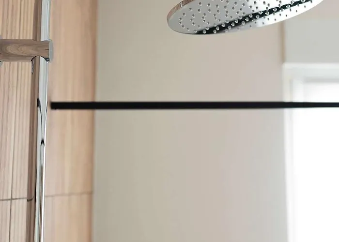 Premium 2-level On Rhine, Great Location * Duisburg